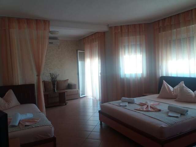 Гостевой дом Apartments ELISA Улцинь-13